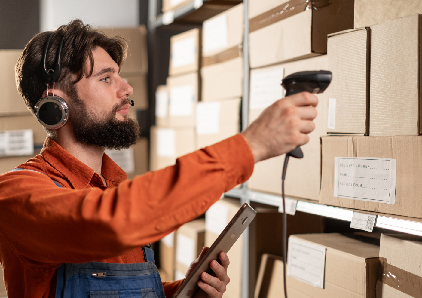 Traceability w produkcji. Jak połączyć ERP, MES i WMS, aby odtworzyć pełną historię produktu 
